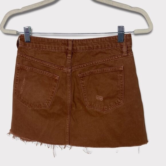 Free People Retro Brown Distressed Denim Mini Size Size 26 or Small Boho Button - Picture 5 of 10